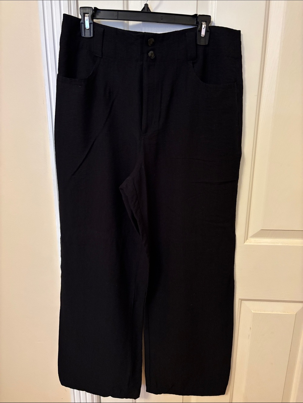 DKNY Black Straight-Leg Chinos